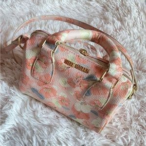 Steve Madden Crossbody bag